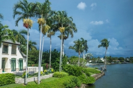Florida Immobilien in McGregor, Fort Myers kaufen. Immobilienangebote - Häuser, Wohnungen, Grundstücke. Immobilienmakler Südwestflorida.