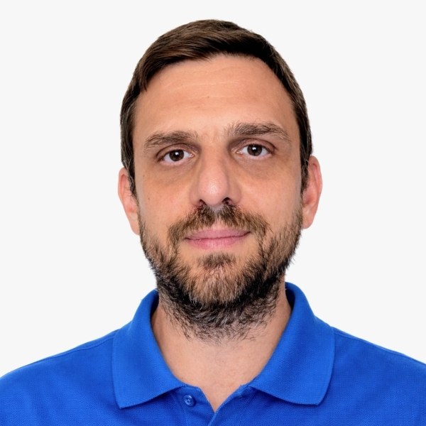 Deniz Bektas, Real Estate Broker at McGregor Palms Realty, REALTOR®, Florida Notary Public